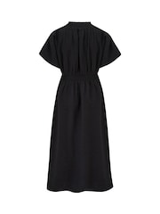 Pour Moi Black Shirred Neckline Textured Woven Midi Dress - Image 4 of 4