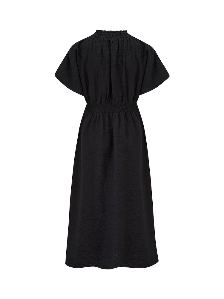 Pour Moi Black Shirred Neckline Textured Woven Midi Dress - Image 4 of 4