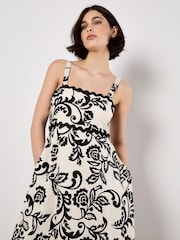 Apricot Cream Monochrome Big Scale Sarasa Midi Dress - Image 3 of 5