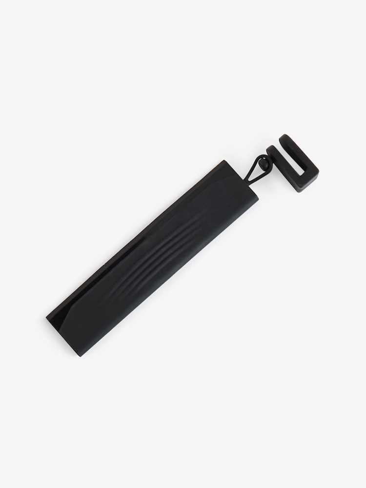 Black Flat Silicone Squeegee with Hook - Image 4 of 4 Black Flat Silicone Squeegee with Hook - Image 4 of 4