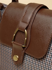 Joules Edie Brown Check Shopper bag - Image 7 of 8