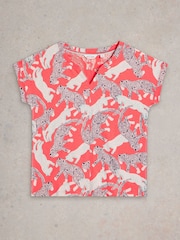 Coral - Camiseta de algodón 100  con muesca en el cuello Nelly de White Stuff - Imagen 5 de 6