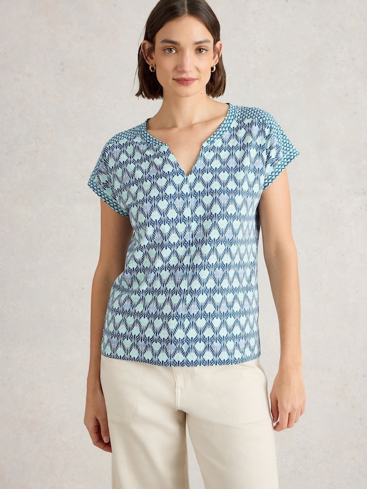 Multicolor azul marino - Camiseta de algodón 100  con muesca en el cuello Nelly de White Stuff - Imagen 1 de 6