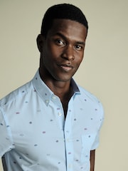 Charles Tyrwhitt Blue Slim Fit Fish Slim Fit Short Sleeve Non-Iron Print 100% Cotton Shirt - Image 2 of 5