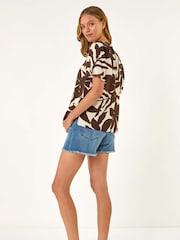 Roman Brown Leaf Print Balloon Short Sleeve Blouse - Image 3 of 5