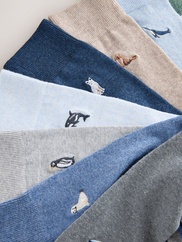 Grey/Blue Twisted Arctic Animal Embroidered Socks 8 Pack - Image 2 of 11