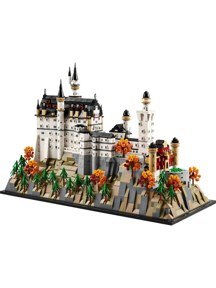 LEGO Architecture Neuschwanstein Castle Set for Adults 21063 - Image 2 of 8