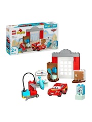 LEGO DUPLO Disney and Pixar Cars McQueen's Visit to Doc's Garage 10456 - Bild 1 von 9