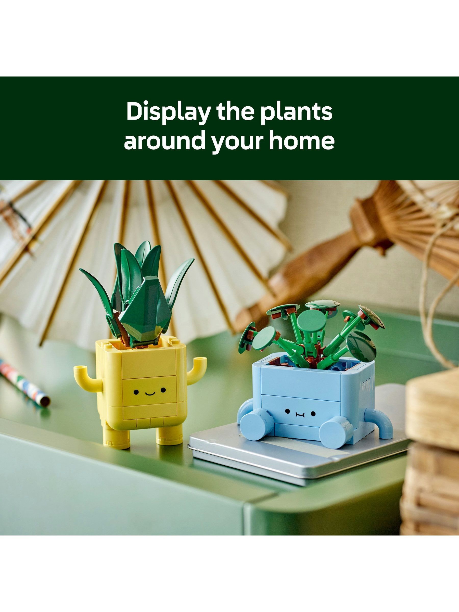 Cumpără LEGO Botanicals Happy Plants Home Decor Building Set 10349
