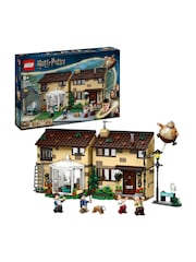LEGO Harry Potter Privet Drive Aunt Marges Visit Set 76451 - Image 1 of 7