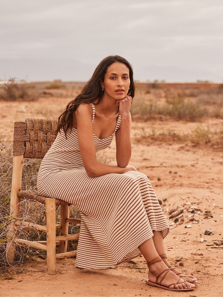 Ro&Zo Brown Stripe Knit Sweetheart Neck Dress - Image 2 of 5