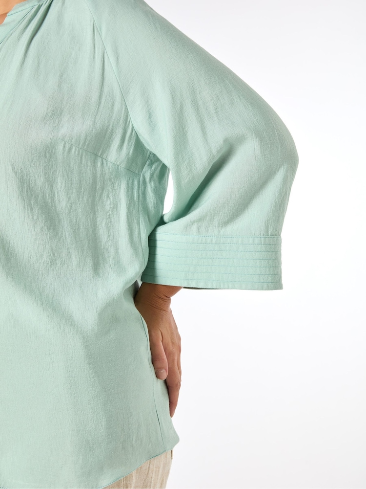 Live Unlimited Blue Chambray Cropped Sleeve Blouse - Image 4 of 4 Live Unlimited Blue Chambray Cropped Sleeve Blouse - Image 4 of 4