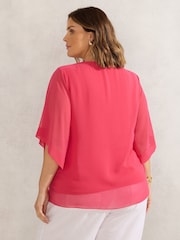 Blusa com sobreposição de buraco de fechadura Live Unlimited Curve - Imagem 3 de 3