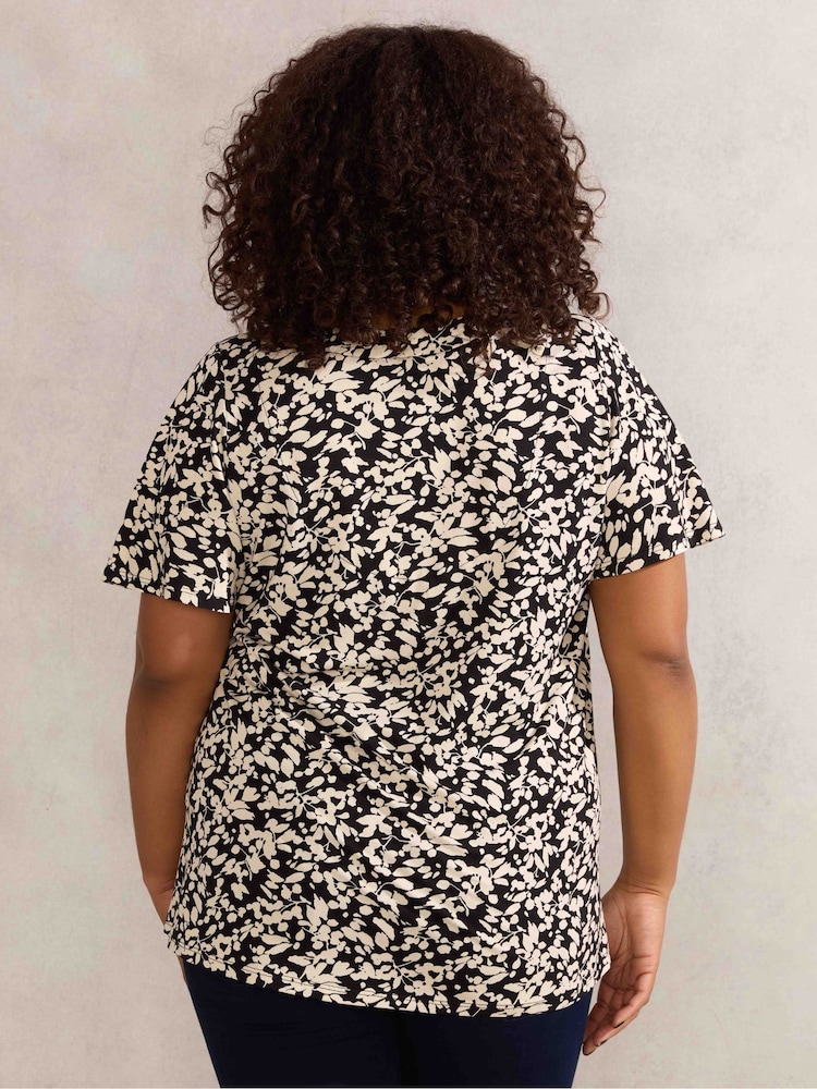 Live Unlimited Black Mono Print Pleat Front Nehru Collar Top - Image 2 of 3
