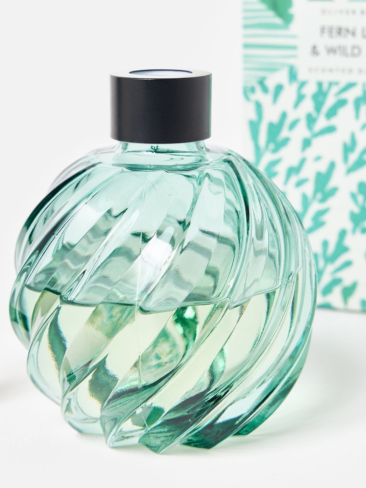 Oliver Bonas Green Aspen Fern Leaf & Wild Mint Swirl Diffuser - Image 3 of 3 Oliver Bonas Green Aspen Fern Leaf & Wild Mint Swirl Diffuser - Image 3 of 3