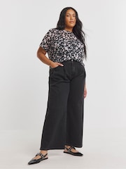 Simply Be Black Printed Mesh Relaxed Fit T-Shirt - Image 3 of 4