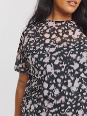 Simply Be Black Printed Mesh Relaxed Fit T-Shirt - Image 4 of 4