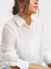 Simply Be White Oversized Pintuck Tuxedo Shirt - Image 1 of 4