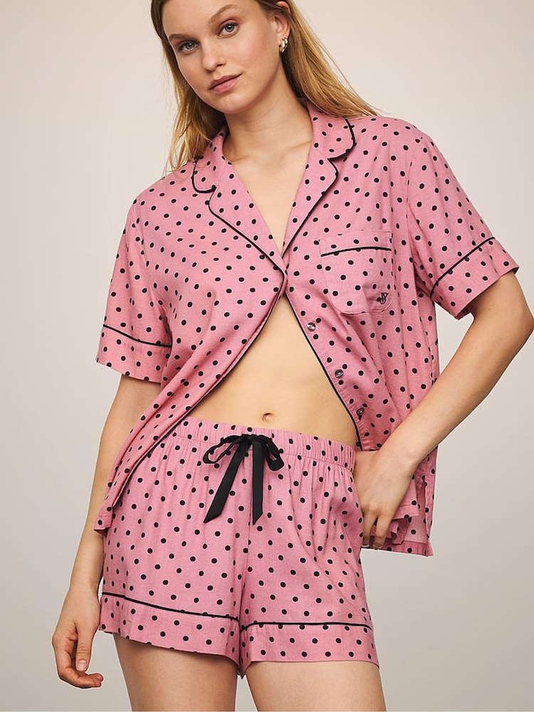 Victoria's Secret Asprin Dot Pink Flannel Short Pyjamas Set - Image 1 of 3 Victoria's Secret Asprin Dot Pink Flannel Short Pyjamas Set - Image 1 of 3