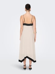 ONLY Cream Contrast Strap Sleeveless Maxi Dress - Image 4 of 6