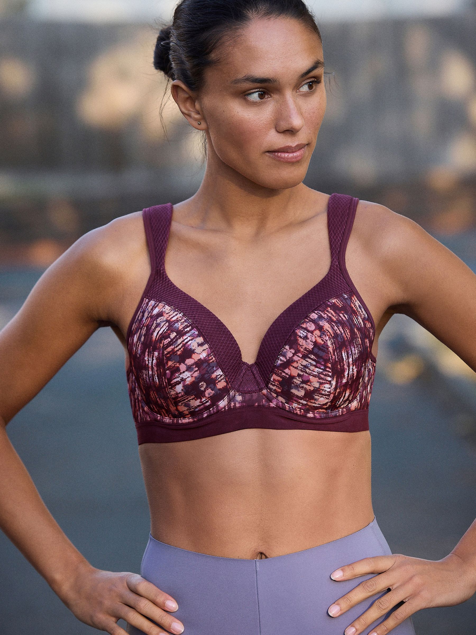 Buy Print B-G Active Sports High Impact Dry Tech Full Cup Wired