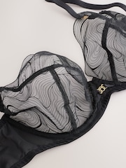 Black DD+ Non Pad Plunge N. Premium Embroidery Bra - Image 7 of 8