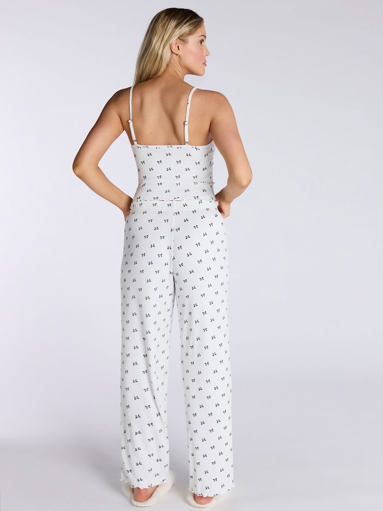 Boux Avenue Mono Bow Rib White Cami & Pant Pyjamas Set - صورة 2 من 5