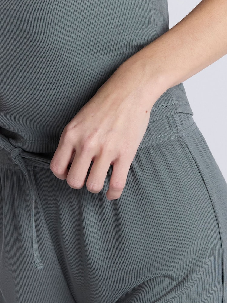 Boux Avenue Green Soft Modal T-Shirt & Short Pyjamas Set - صورة 5 من 5