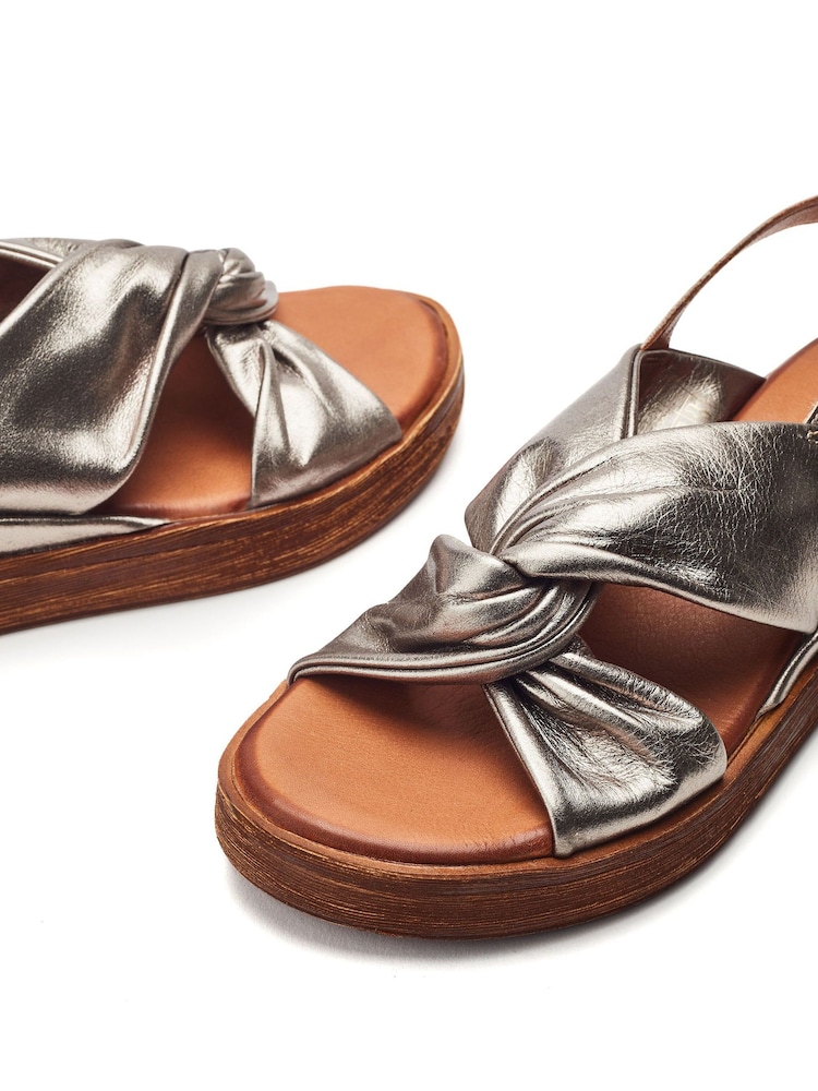 Moda in Pelle Kalmia Twisted Feature Leather Wedge Sandals - Image 4 of 4
