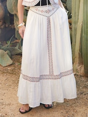 Threadbare Cream 100% Cotton Embroidered Pull On Midi Skirt - Image 2 of 4