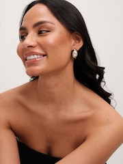 Jon Richard Gold Tone Pearl And Jet Enamel Pearl Clip Earrings - Image 2 of 2