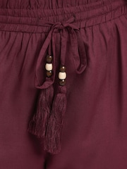 Yours Curve Red Beaded Frill Shorts - Image 4 of 5