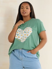 Yours Curve Green Placement T-Shirt - Image 1 of 4