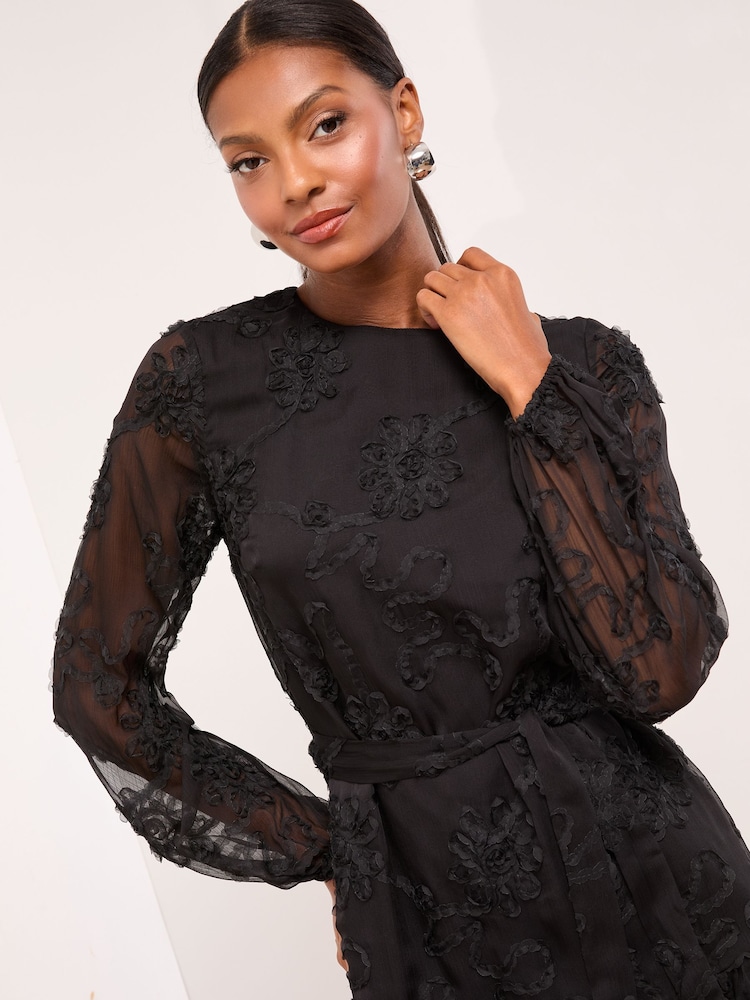 فستان قصير بأكمام طويلة بتأثير قماشي شبه شفاف وبقصّة انسيابية من Lipsy - صورة 5 من 5 فستان قصير بأكمام طويلة بتأثير قماشي شبه شفاف وبقصّة انسيابية من Lipsy - صورة 5 من 5