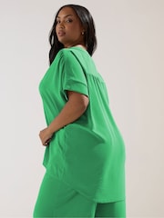 Yours Curve Green V-Neck Co-Ord Top - Image 3 of 5