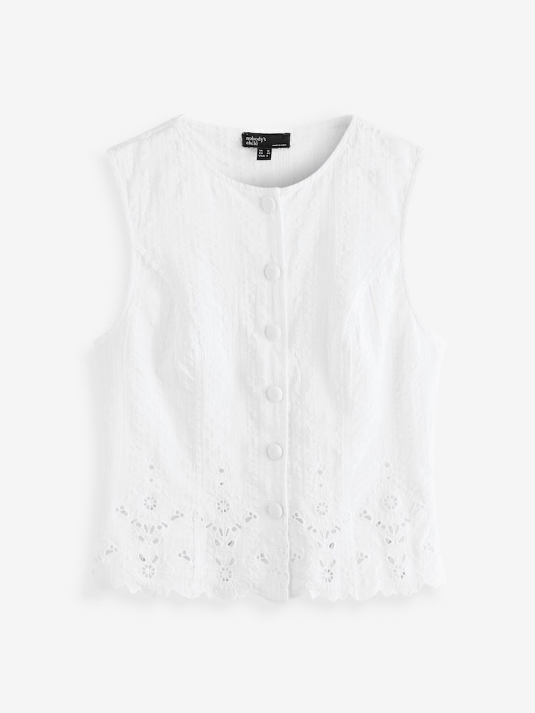 Nobodys Child White Layla Seersucker Button Down Broderie Scallop Hem 100% Cotton Waistcoats - Image 5 of 5