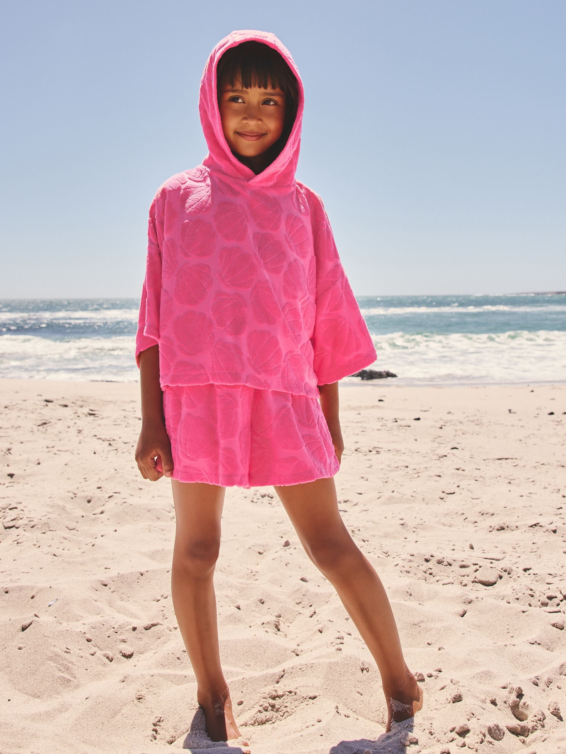 【新品】ディーラー様製 ドール服 ジャケット パンツ タンクトップ ピンク Next：日本 ピンク シェル - タオル地パーカー＆ショートパンツセット