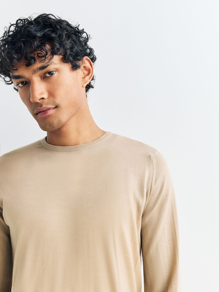 John Smedley Cream Lundy Long Sleeve Merino Wool Crew Neck Jumper - Image 4 of 4
