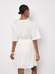 Apricot White Daisy Lace Batwing Linen Dress - Image 4 of 4