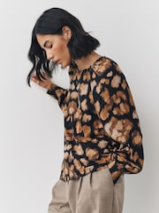 Animal Print Long Sleeve Crew Neck Blouse - Image 4 of 9
