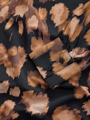 Animal Print Long Sleeve Crew Neck Blouse - Image 9 of 9
