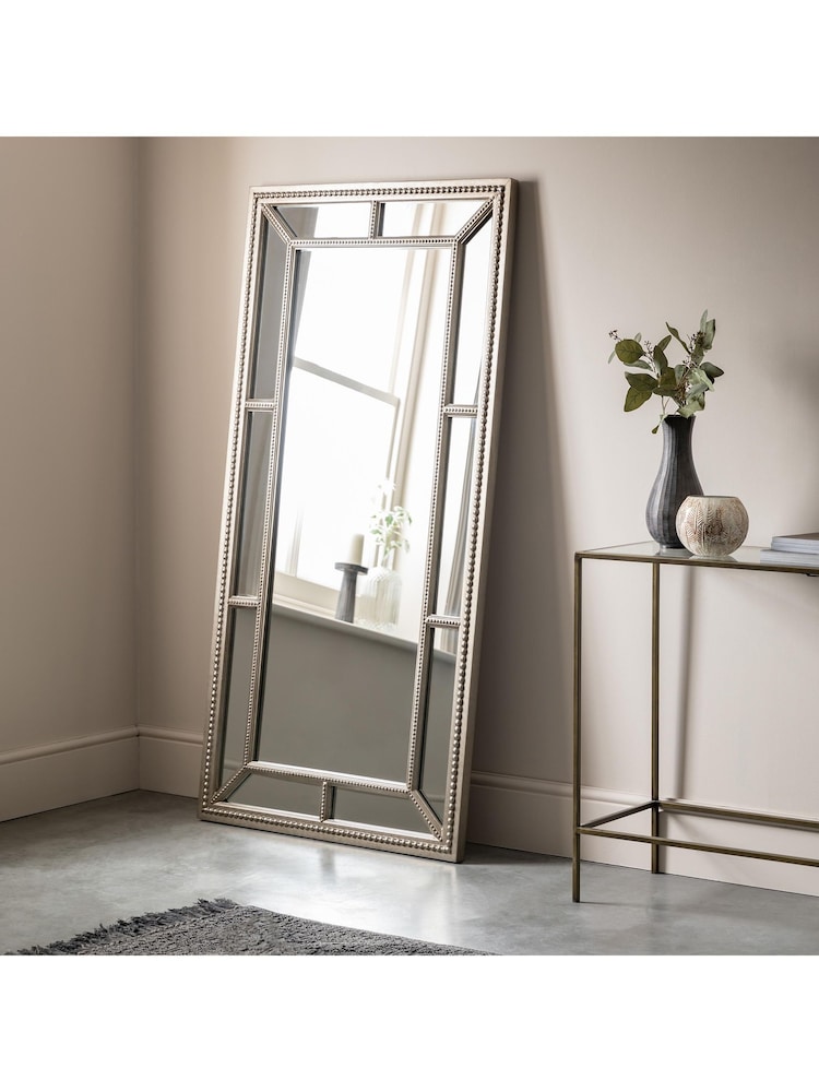 Gallery Home Silver Lawthorne Leaner Mirror - Image 1 of 4