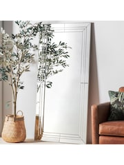 Gallery Home Silver Knaptown Leaner Mirror - Image 1 of 3