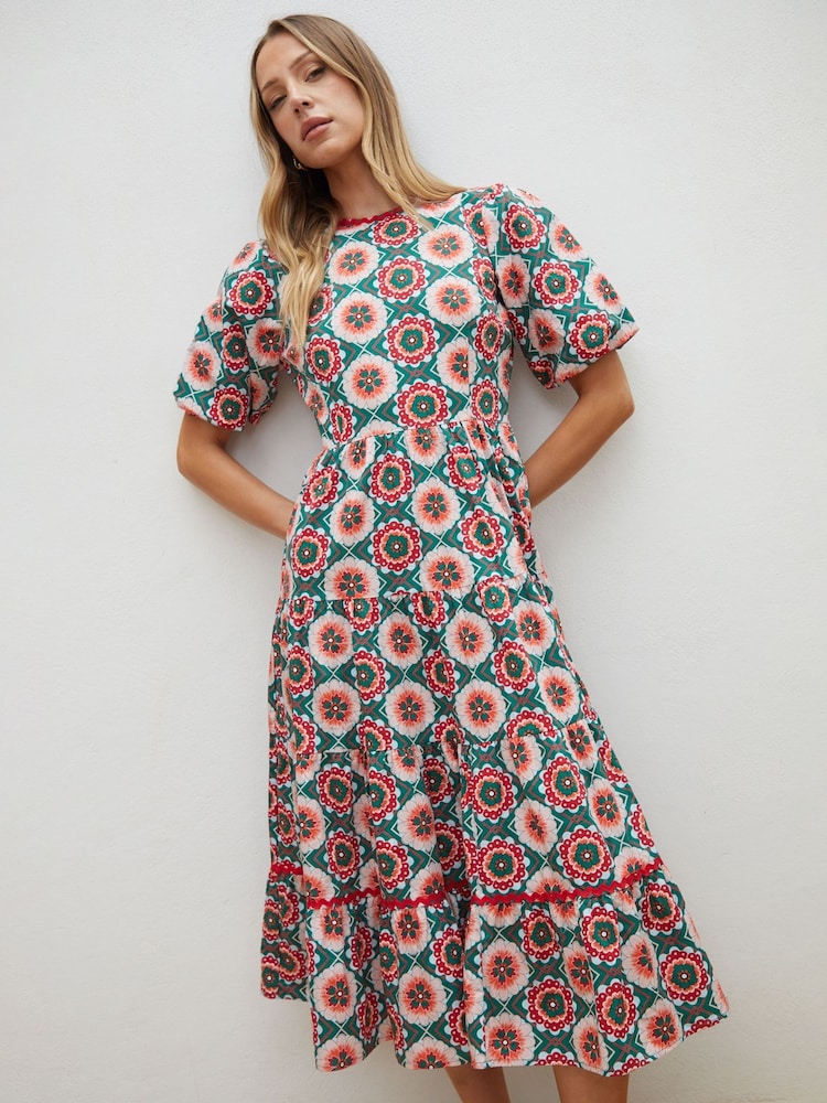 Another Sunday Green Floral Poplin Short Puff Sleeve Tiered Smock 100% Cotton Midi Dress - Image 1 of 6