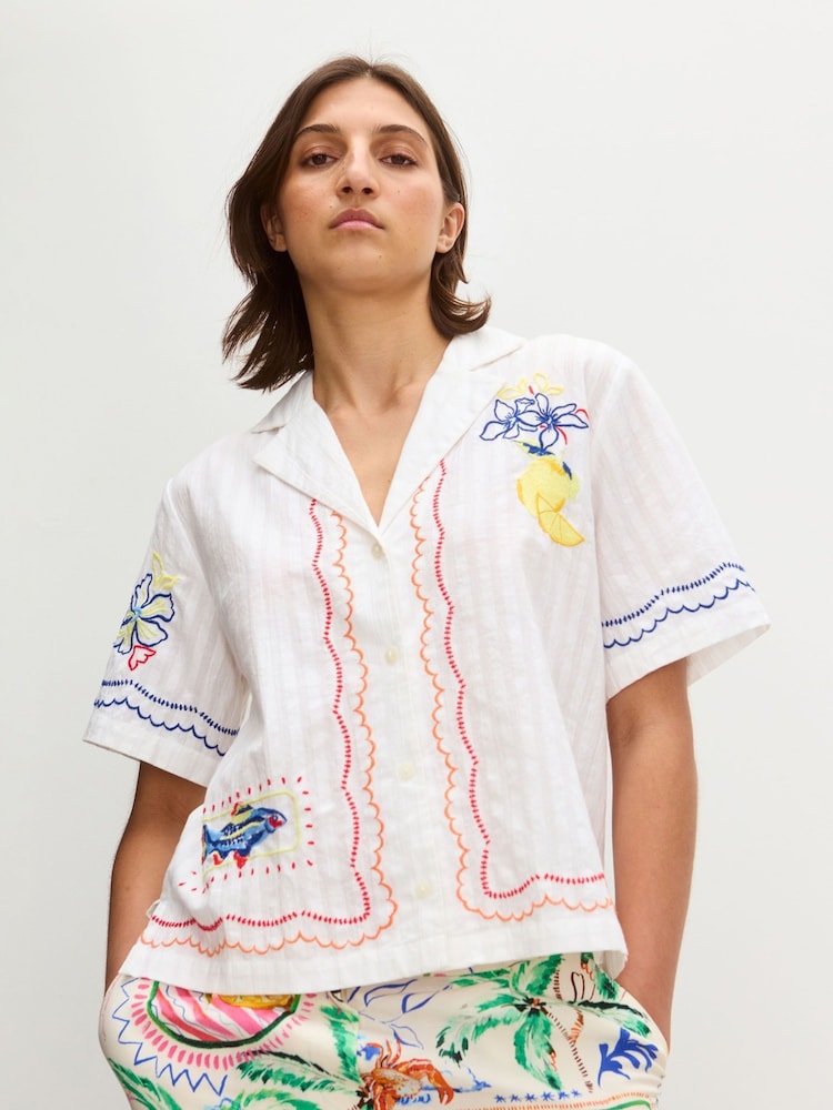 Oliver Bonas Embroidered Lemon Textured Short Sleeve 100% Cotton Shirt - Imagen 1 de 8 Oliver Bonas Embroidered Lemon Textured Short Sleeve 100% Cotton Shirt - Imagen 1 de 8