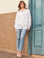 Sosandar White Broderie Detail Balloon Sleeve 100% Cotton Shirt - Image 3 of 5
