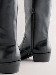Black Crinkle Texture - Forever Comfort® Chisel Toe Knee Alto Boots - Imagen 9 de 11