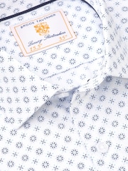 Brook Taverner Blue Geometric Print Long Sleeve 100% Cotton Shirt - Image 4 of 5