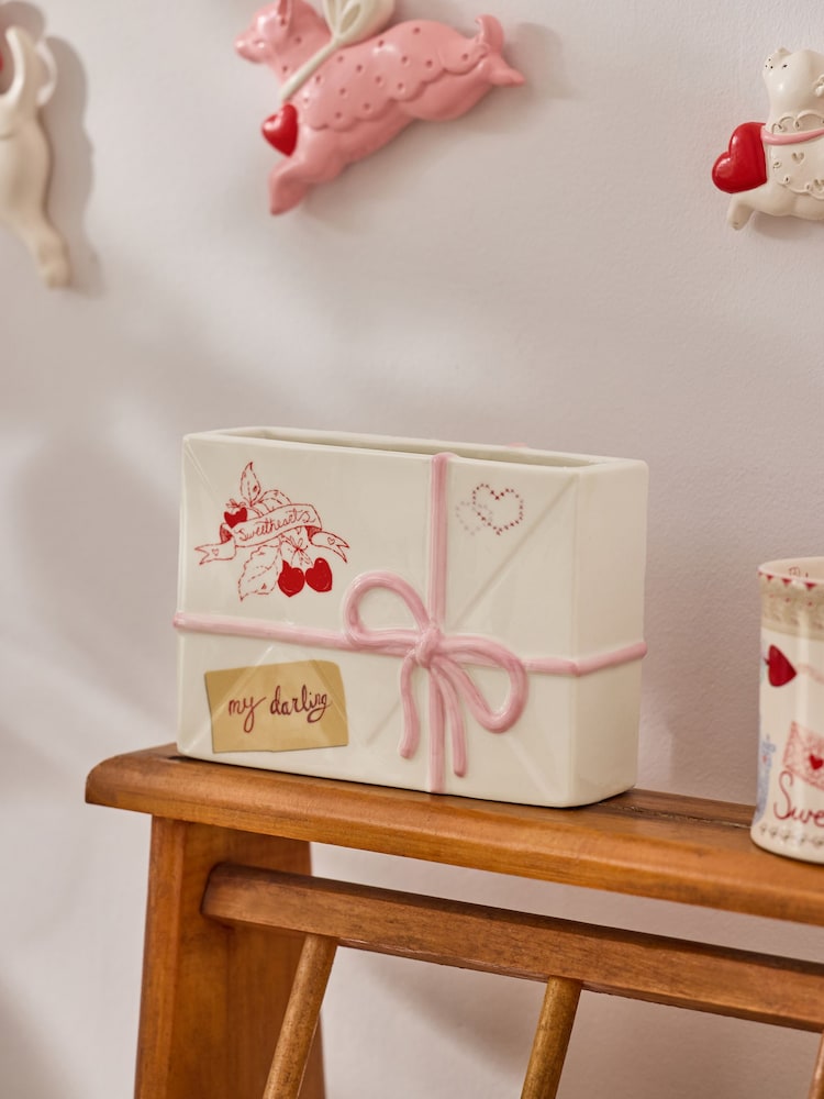 Cath Kidston Pink Love Letter Vase - Image 2 of 7