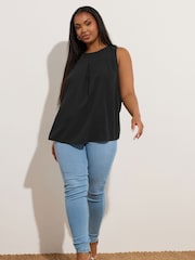Yours Curve Black Lace Insert Scallop Vest - Image 7 of 10